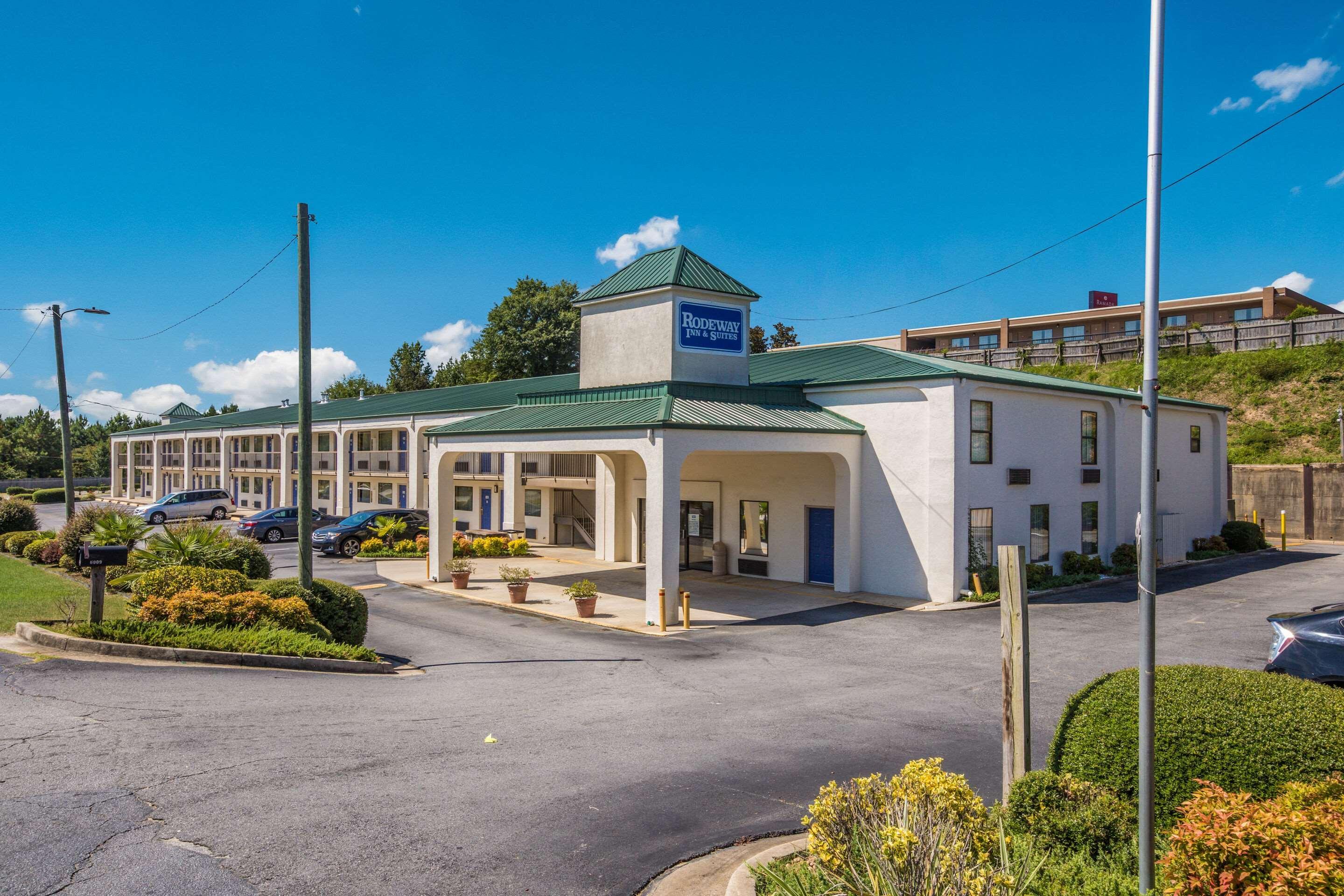 Rodeway Inn & Suites Macon Ngoại thất bức ảnh