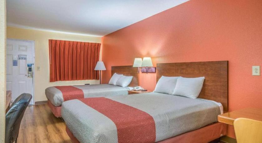 Rodeway Inn & Suites Macon Ngoại thất bức ảnh